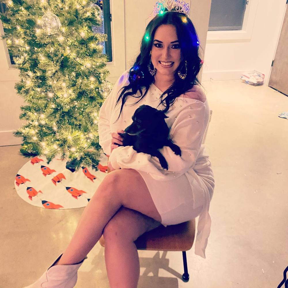 Meet your Posher, Claire